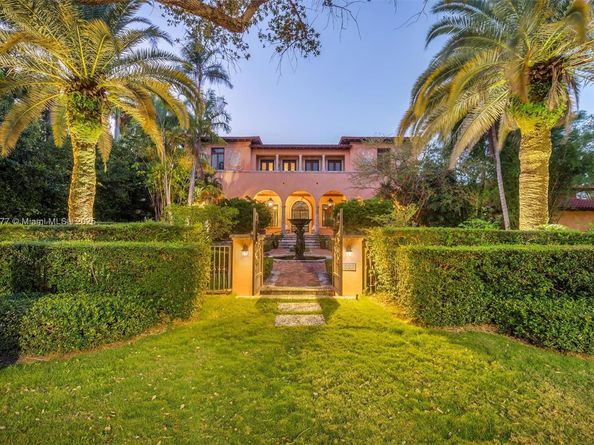 221 Casuarina Concourse, Coral Gables FL 33143