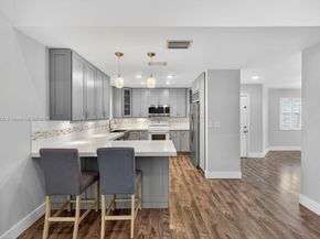 10753 Lenox Rd, Cooper City FL 33026