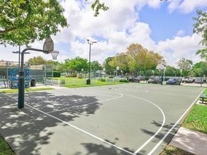 14720 SW 139th Ave 139, Miami FL 33186