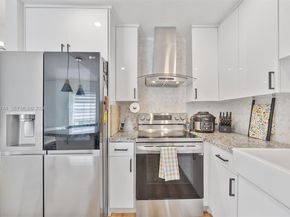 14720 SW 139th Ave 139, Miami FL 33186