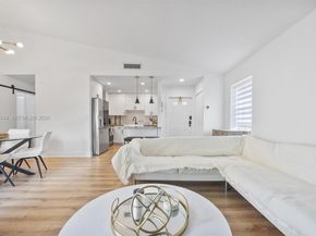 14720 SW 139th Ave 139, Miami FL 33186