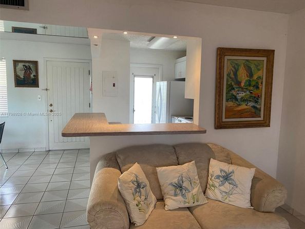 1400 SW 27th Ave 202, Miami FL 33145