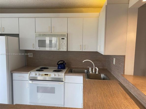 1400 SW 27th Ave 202, Miami FL 33145
