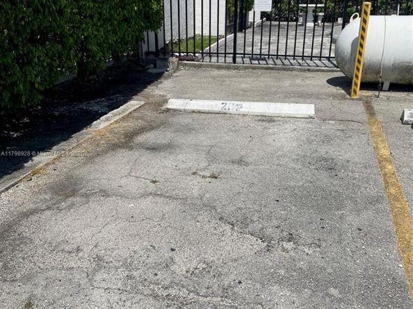 1400 SW 27th Ave 202, Miami FL 33145