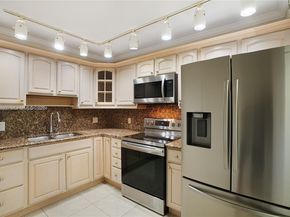 3800 S Ocean Dr 414, Hollywood FL 33019