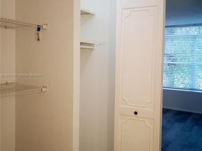 3720 Inverrary Dr 2S, Lauderhill FL 33319