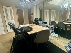 3720 Inverrary Dr 2S, Lauderhill FL 33319