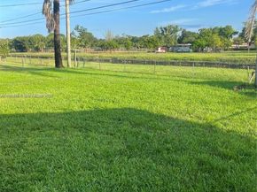 3241 NW 154th Ter, Miami Gardens FL 33054