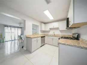 6971 SW 24th St, Miramar FL 33023