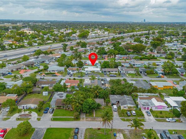 6971 SW 24th St, Miramar FL 33023