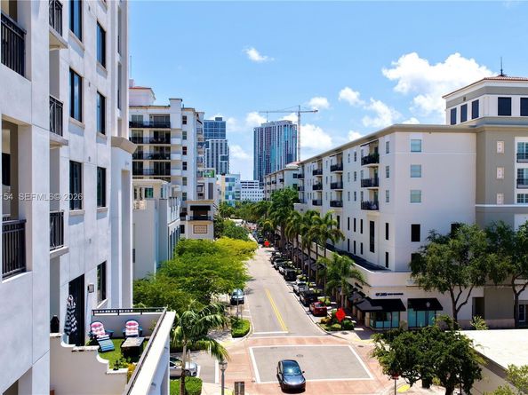 301 Altara Ave 418, Coral Gables FL 33146