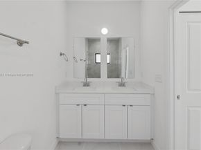 1844 NW 33rd St, Miami FL 33142