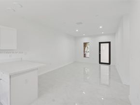 1844 NW 33rd St, Miami FL 33142