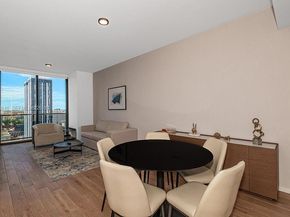 398 NE 5th St 2418, Miami FL 33132