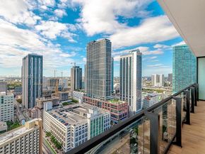 398 NE 5th St 2418, Miami FL 33132