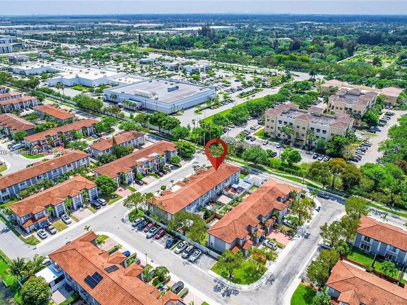 2888 SW 129th Ave, Miramar FL 33027