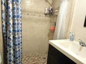 1835 SW 10th St, Miami FL 33135