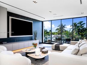 13000 N Bayshore Dr, North Miami FL 33181