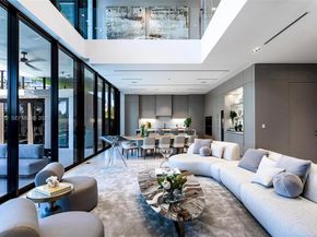 13000 N Bayshore Dr, North Miami FL 33181