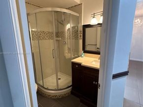 4441 NW 16th St J102, Lauderhill FL 33313