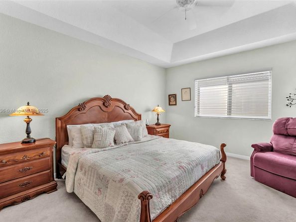 7921 E Exeter Blvd E 202, Tamarac FL 33321