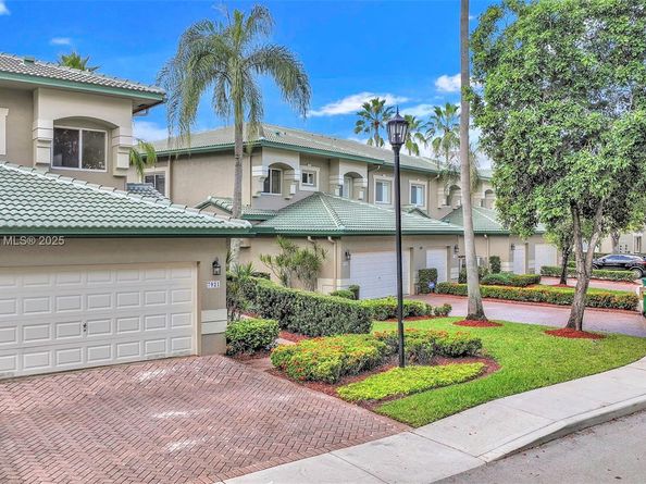 7921 E Exeter Blvd E 202, Tamarac FL 33321