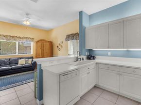 7921 E Exeter Blvd E 202, Tamarac FL 33321