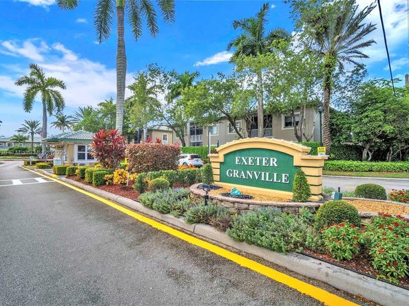 7921 E Exeter Blvd E 202, Tamarac FL 33321