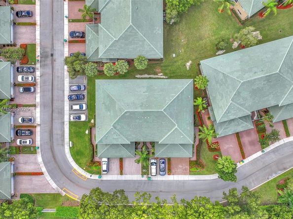 7921 E Exeter Blvd E 202, Tamarac FL 33321