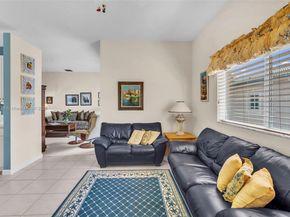 7921 E Exeter Blvd E 202, Tamarac FL 33321