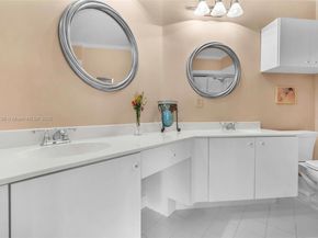 7921 E Exeter Blvd E 202, Tamarac FL 33321