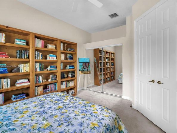 7921 E Exeter Blvd E 202, Tamarac FL 33321