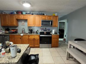 7430 SW 10th St 101D, North Lauderdale FL 33068