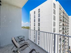 3180 SW 22nd Ter PH201, Miami FL 33145