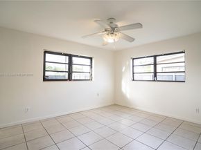 9351 SW 53rd St, Miami FL 33165