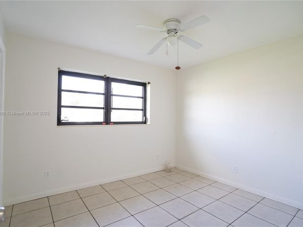 9351 SW 53rd St, Miami FL 33165