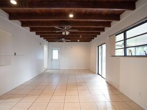 9351 SW 53rd St, Miami FL 33165