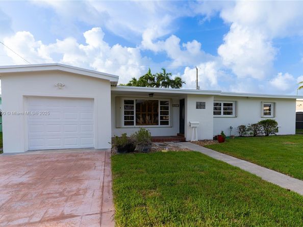9351 SW 53rd St, Miami FL 33165