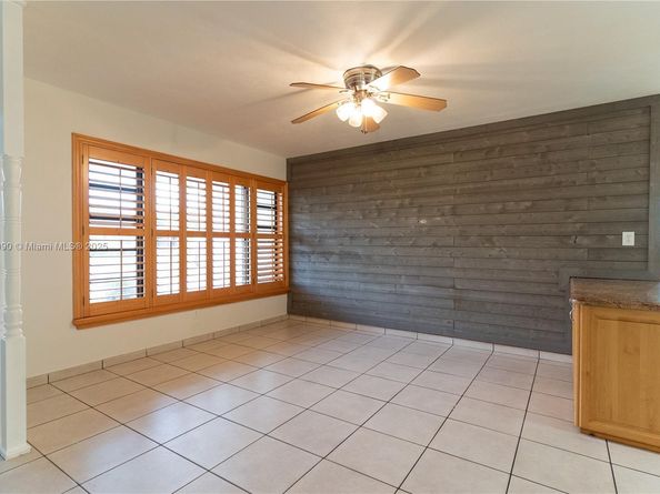 9351 SW 53rd St, Miami FL 33165