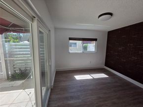 563 NW 98th Ave, Plantation FL 33324