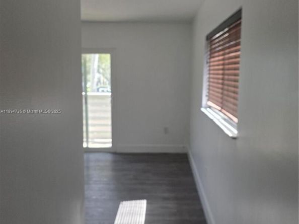 563 NW 98th Ave, Plantation FL 33324