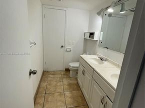 7841 Dunham Blvd 6, Miami FL 33138