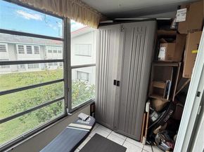 2286 lake Osborne dr 16, Lake Worth FL 33461