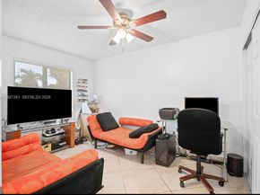 1340 NW 125th Ter, Sunrise FL 33323