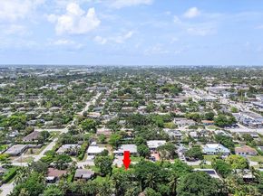 220 NW 35th Ct, Oakland Park FL 33309