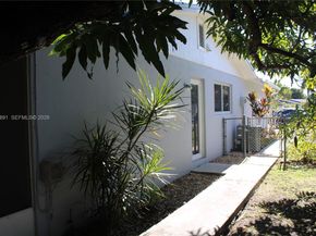 12965 SW 76th Ter, Miami FL 33183