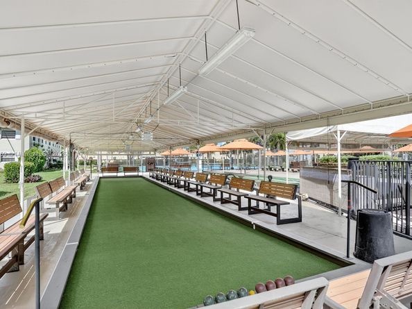 5640 SW 3rd Pl 110, Margate FL 33068