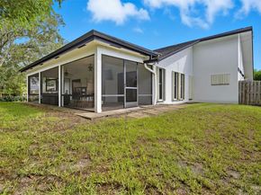 11521 NW 23rd St, Plantation FL 33323
