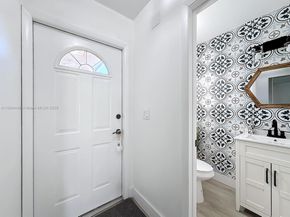 8117 NW 71st Ct, Tamarac FL 33321