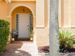 13741 SW 118th Ter, Miami FL 33186